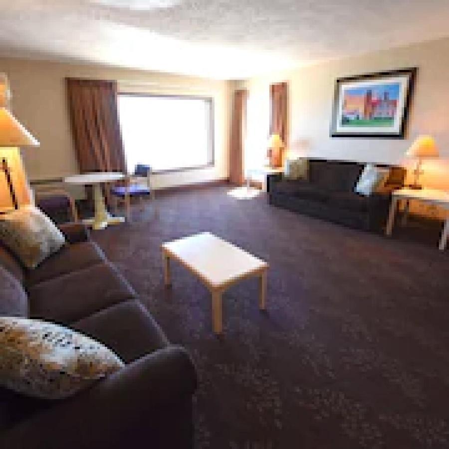 Bridge Vista Beach Hotel And Convention Center Mackinaw City Eksteriør billede
